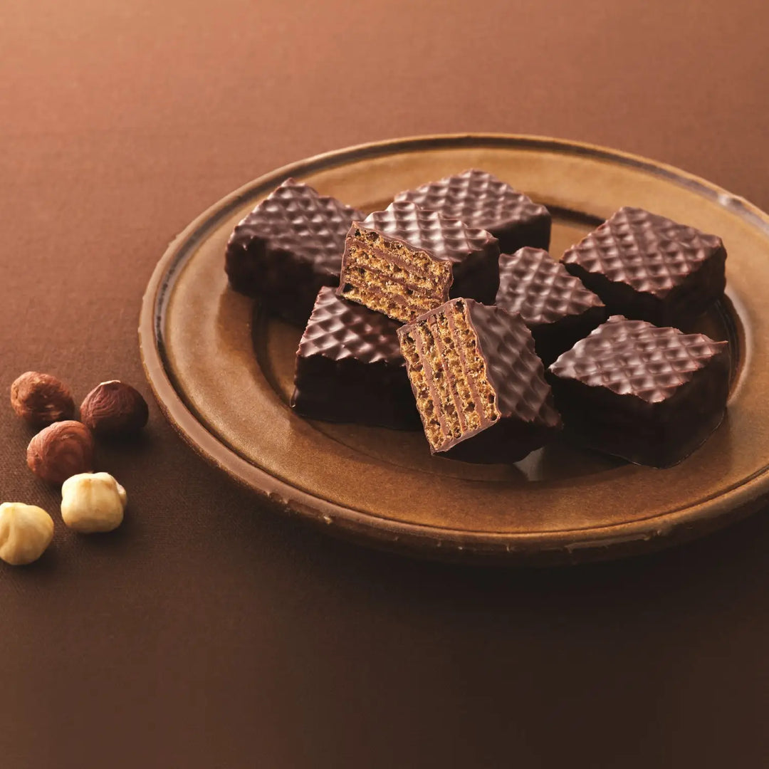 Chocolate Wafers Hazel Cream By Royce' chocolate India