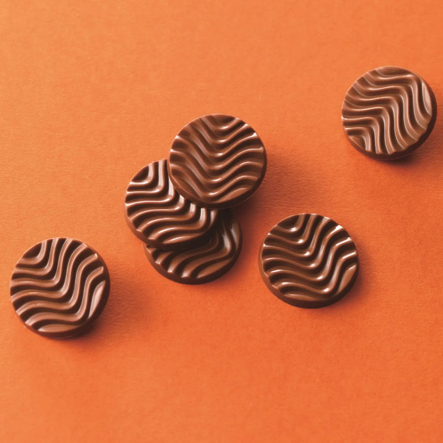Pure Chocolate Sweet & Milk by ROYCE' Chocolate India