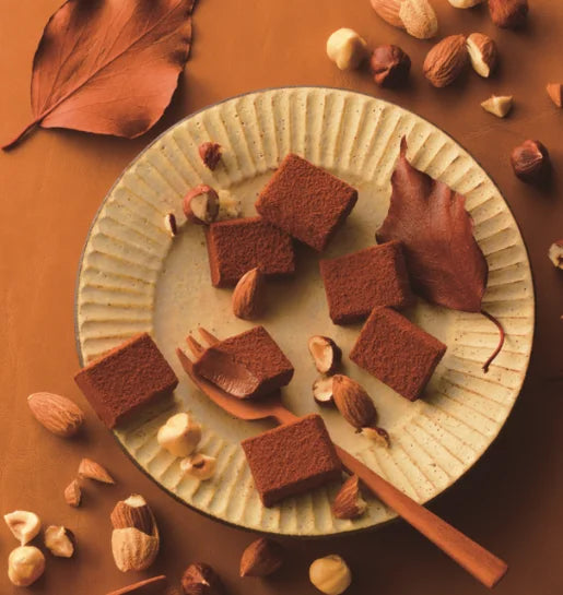 Hazelnut NAMA Chocolate by ROYCE' India