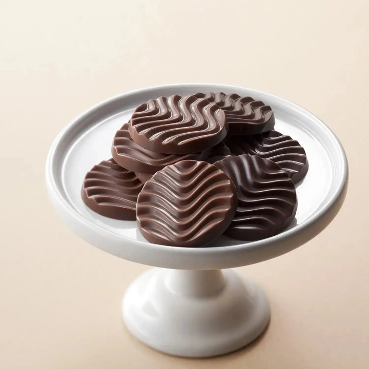 Pure Chocolate Sweet & Milk By Royce' Chocolate India